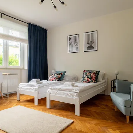 Apartment Sea - Family & Friends